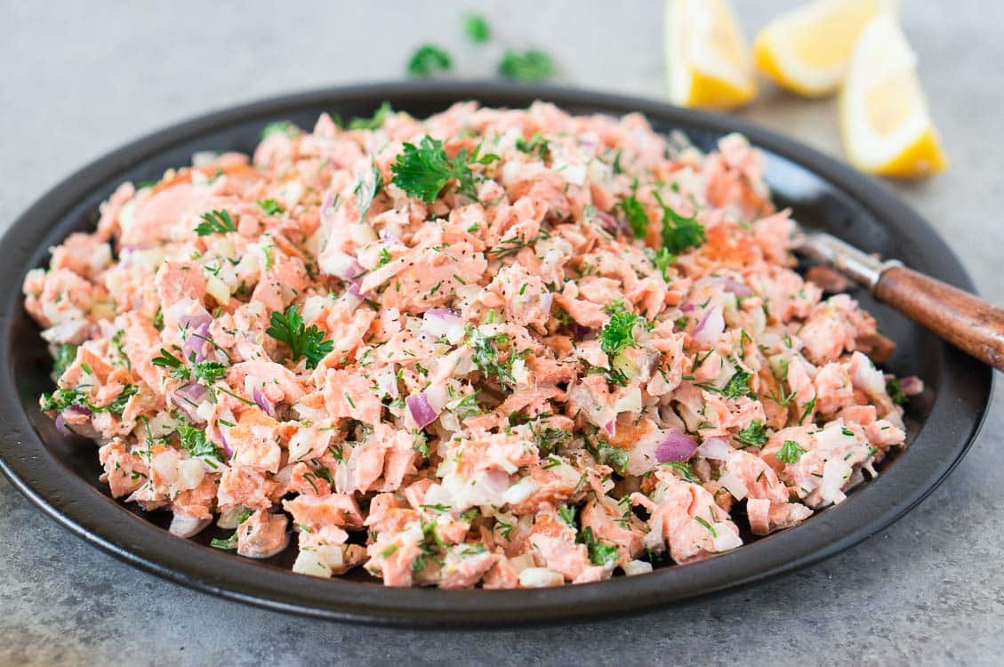 Easy Salmon Salad Ideas: Fast & Flavorful Meals in Minutes